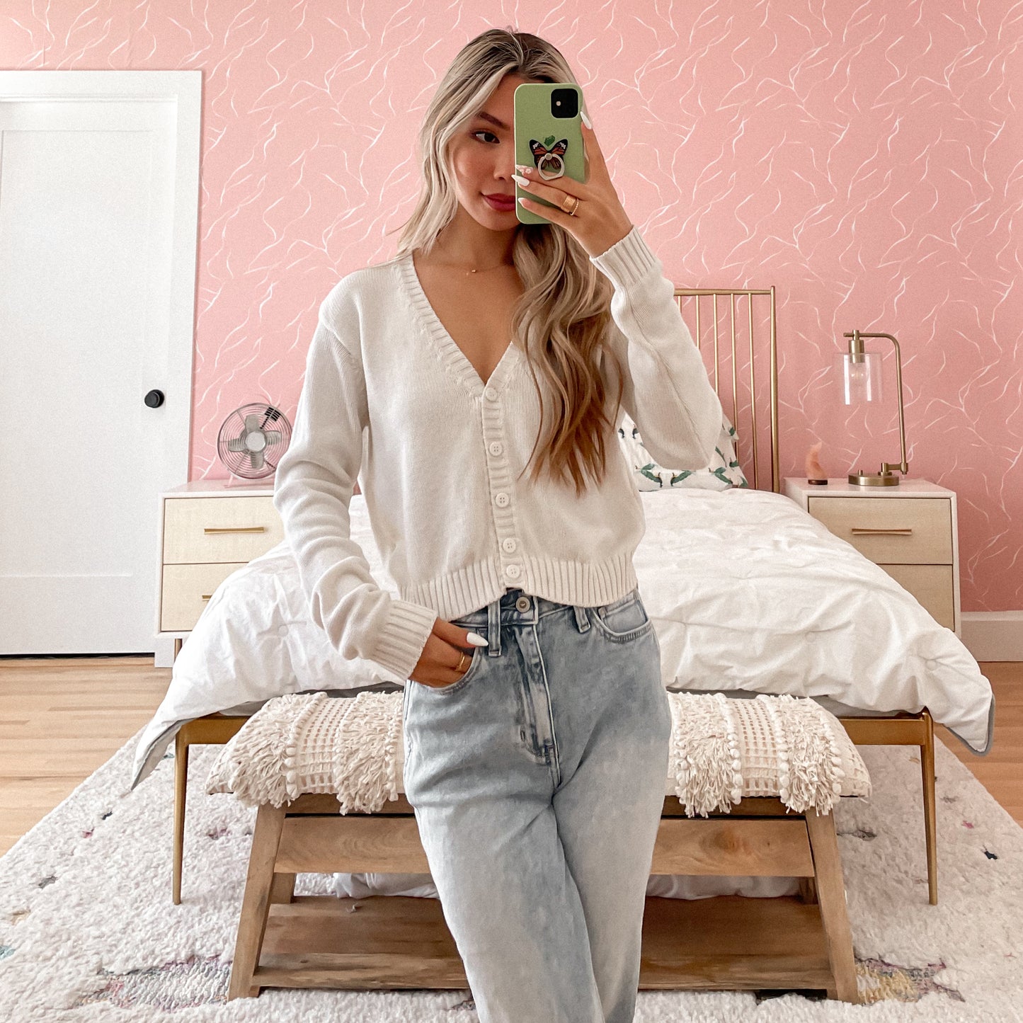 Basic Bxtch Cardigan